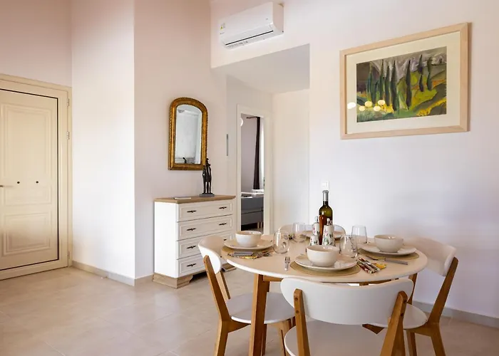 Ruby Pessada 别墅 *