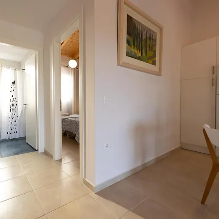 Villa Ruby Pessada *