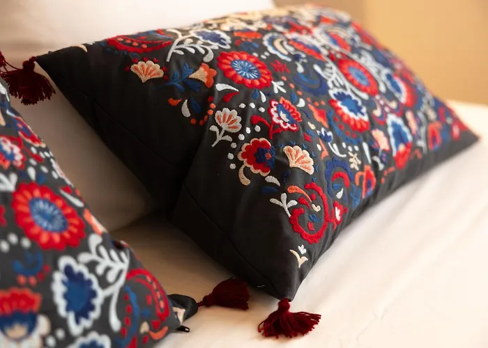 Vila Ruby Pessada Pesádha