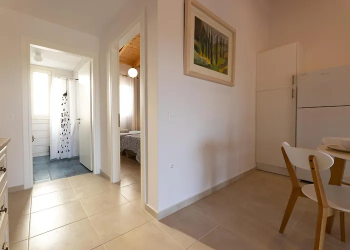 Villa Ruby Pessada *